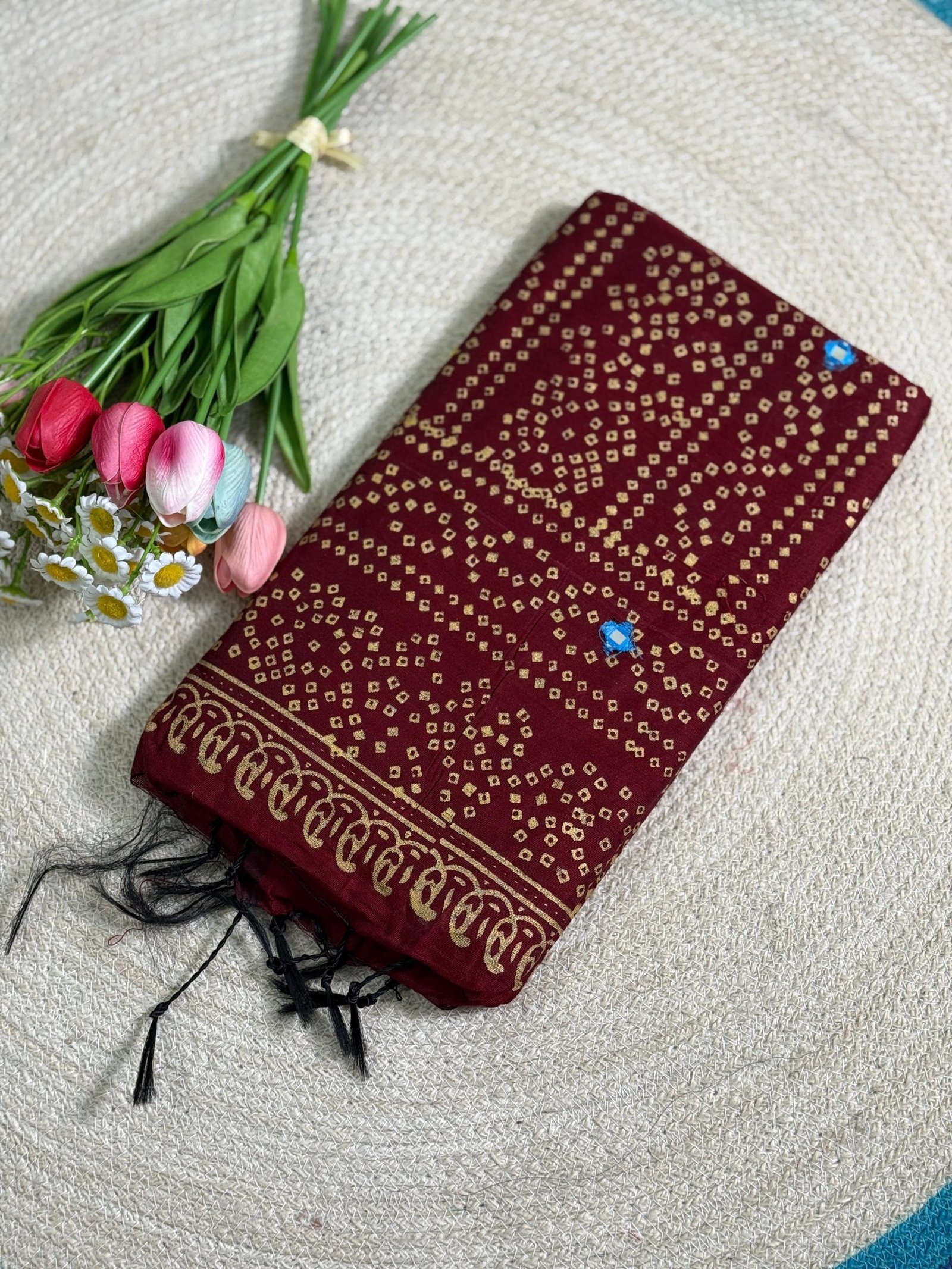 ডিপ মেরুন (Deep Maroon)